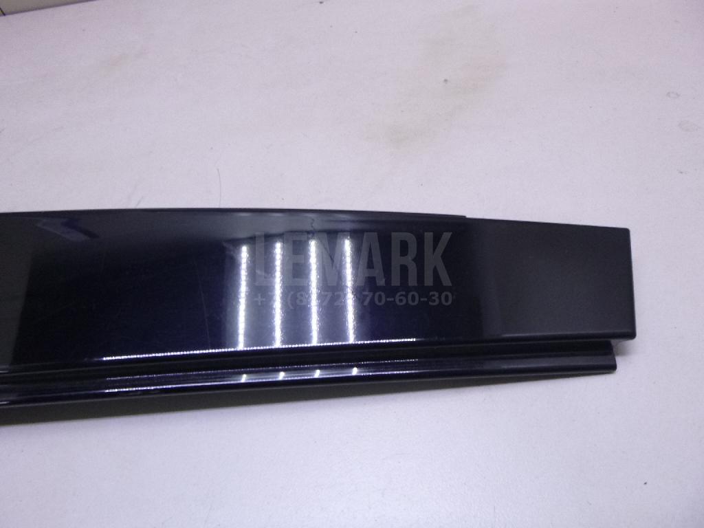 Накладка двери задней правой для  BMW X3 E83 2004-2010