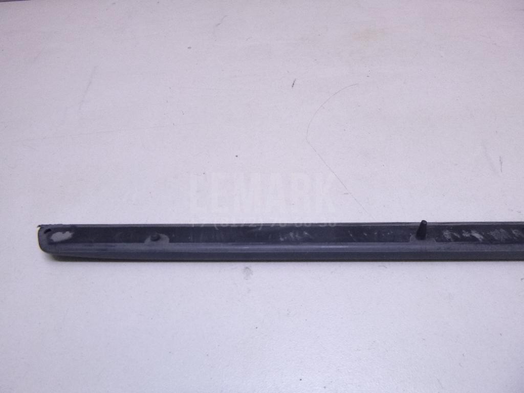 Молдинг задней левой двери для  BMW 1-serie E82/E88 2007-2013