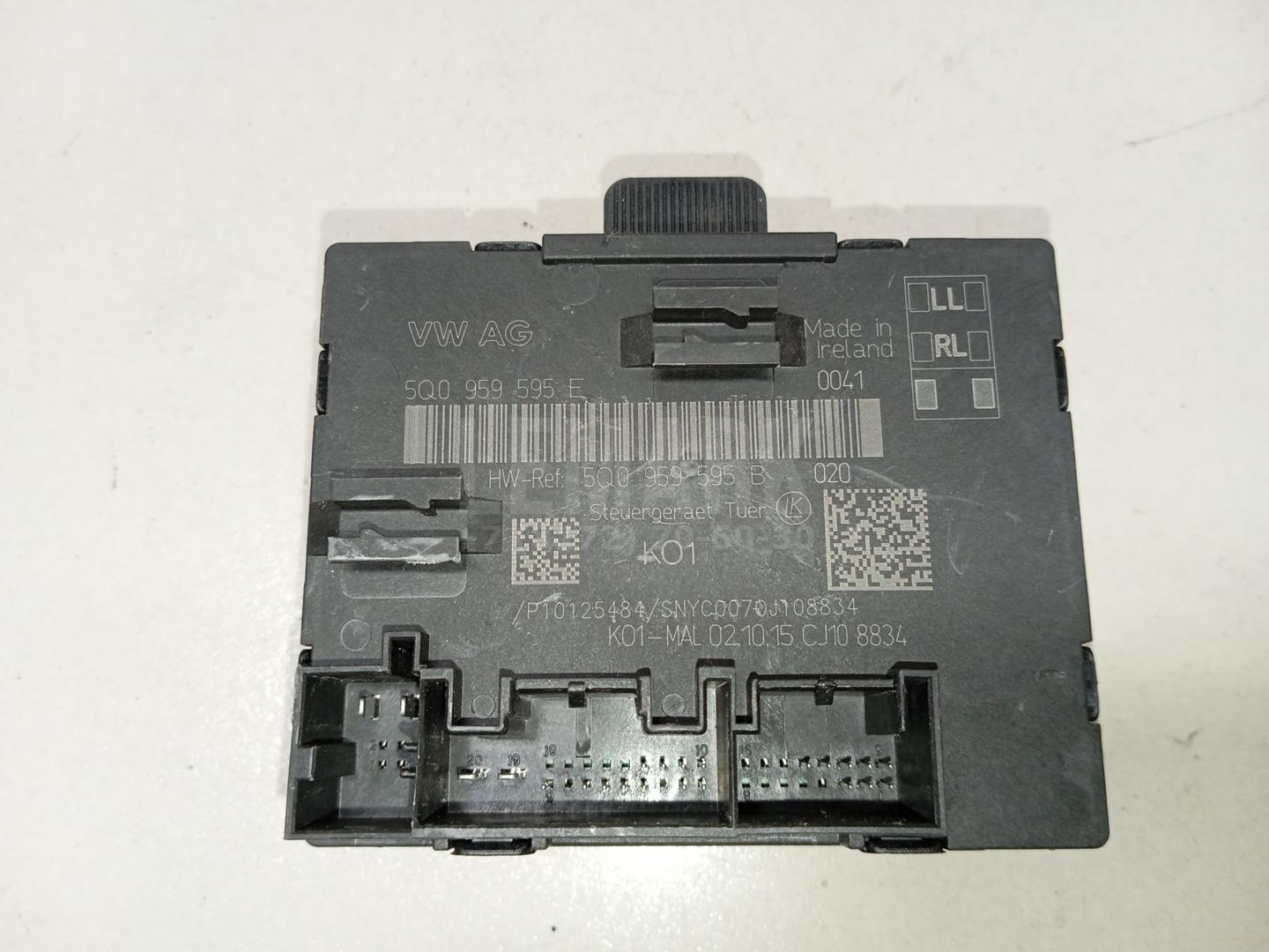 Блок комфорта 5Q0959595B VAG