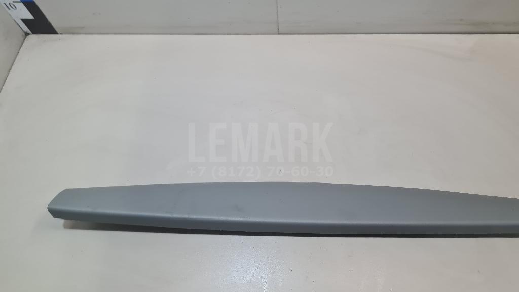 Обшивка двери багажника 817602P500H9 Hyundai-Kia