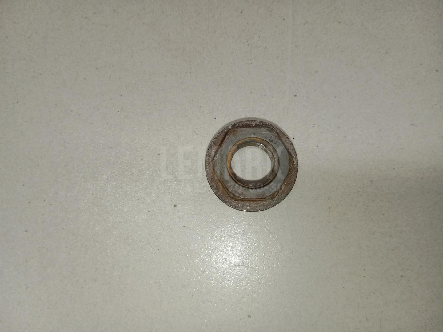 Гайка переднего амортизатора 1H0412365A VAG
