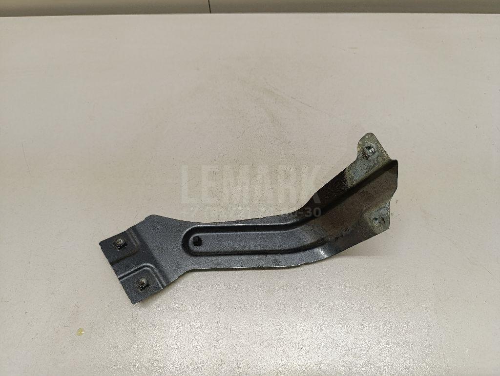 Кронштейн крепления крыла 1T0821136C VAG