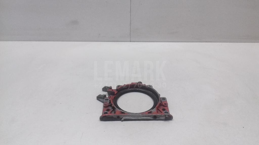 Крышка коленвала задняя 03L103171 VAG