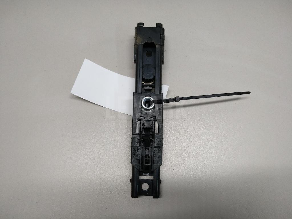 Механизм регулировки ремня безопасности 1T0857819 VAG