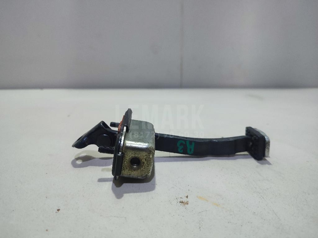 Ограничитель двери 79490D9000 Hyundai-Kia
