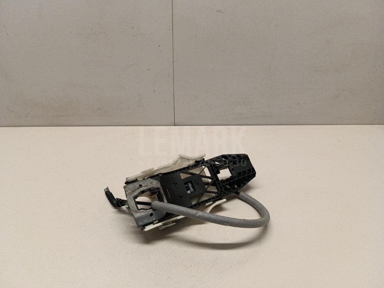 Кронштейн ручки 5N0839885H VAG