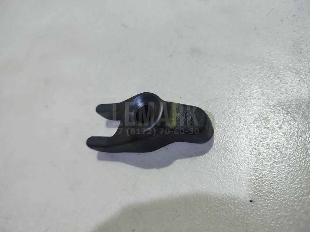 Кронштейн форсунки 338142F600 Hyundai-Kia