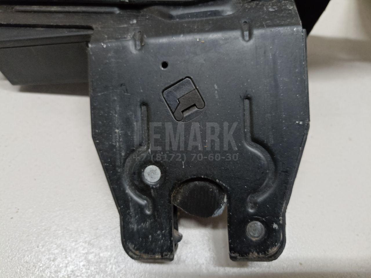 Замок багажника для  BMW 1-serie E82/E88 2007-2013