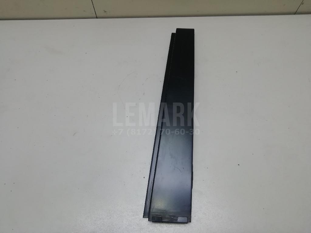 Накладка двери задней левой 1T0839889A03C VAG