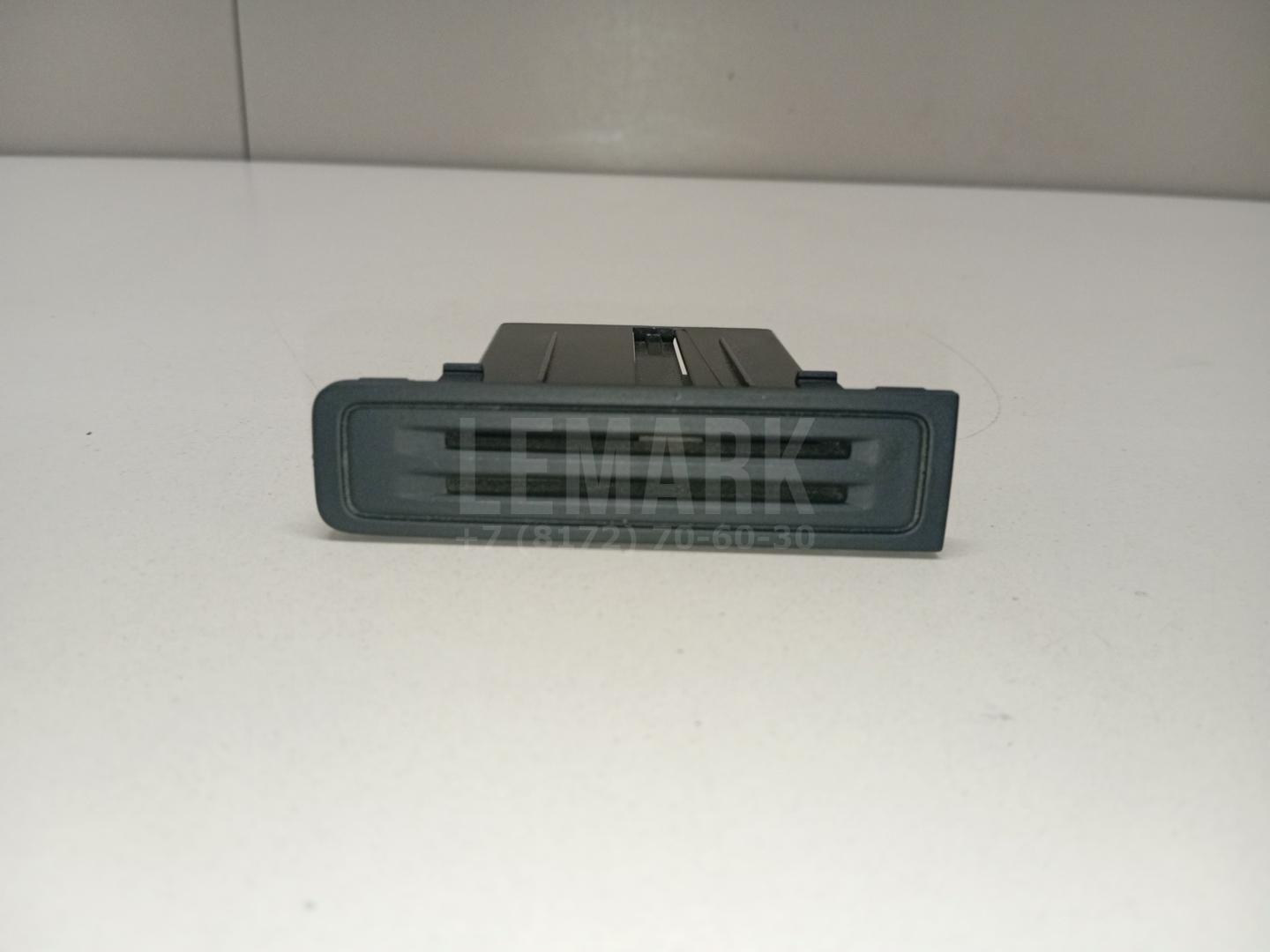 Накладка (кузов внутри) 5N0858373A1QB VAG