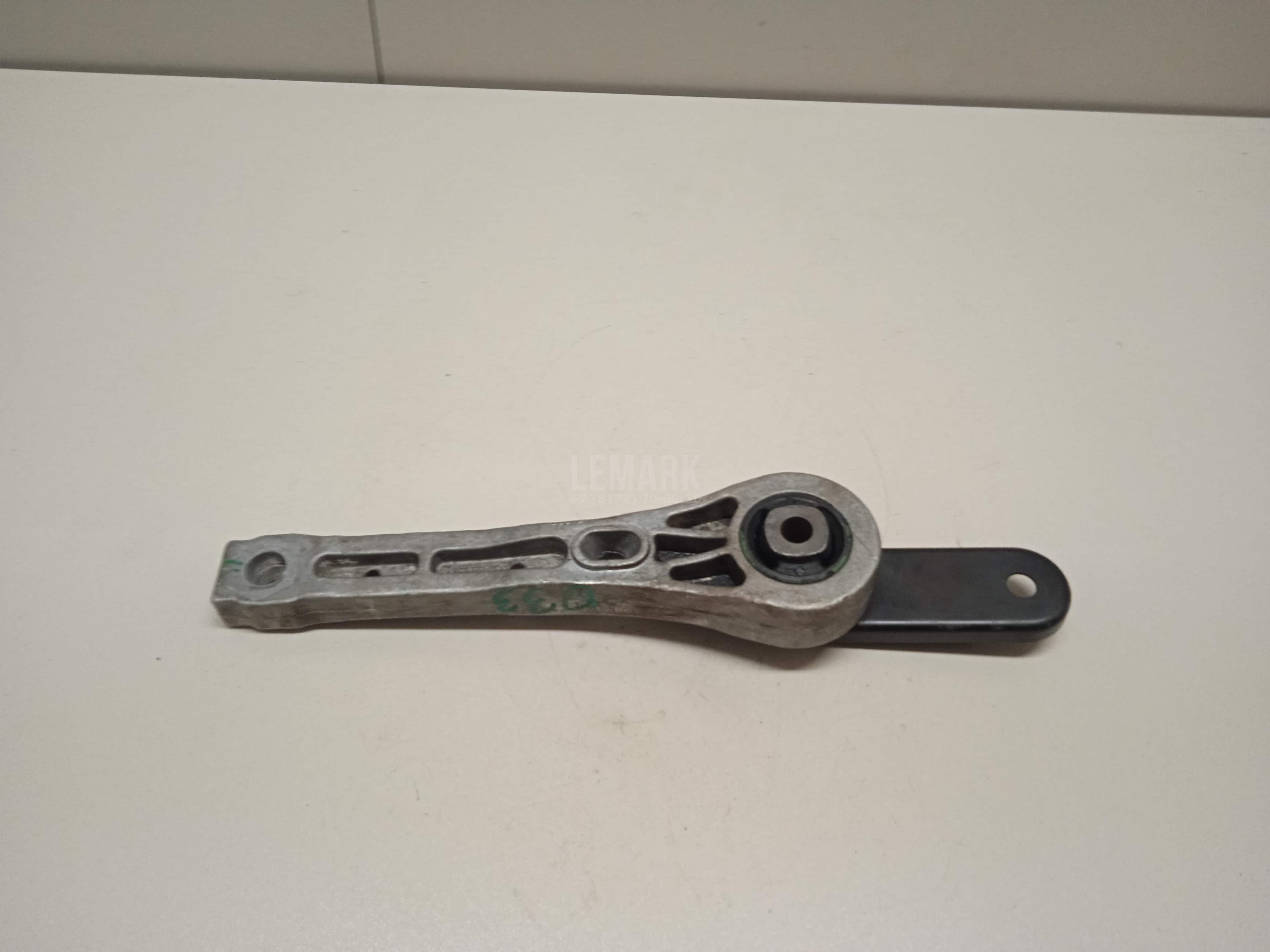 Опора двигателя задняя 3C0199855M VAG