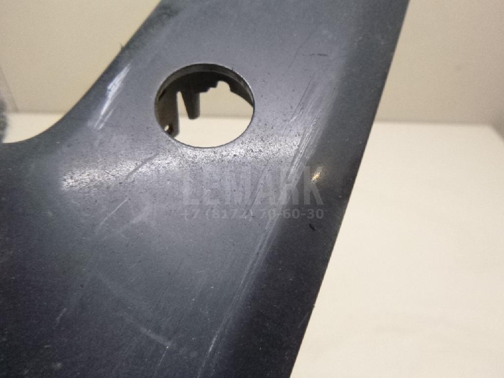 Накладка переднего бампера левая для  BMW 1-serie E82/E88 2007-2013