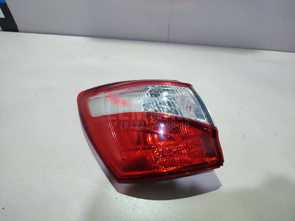 Фонарь задний наружный левый 26555BR00A Nissan