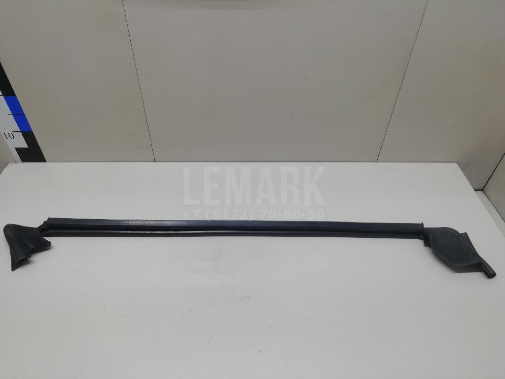 Уплотнитель стекла двери 3C8839471C5AP VAG