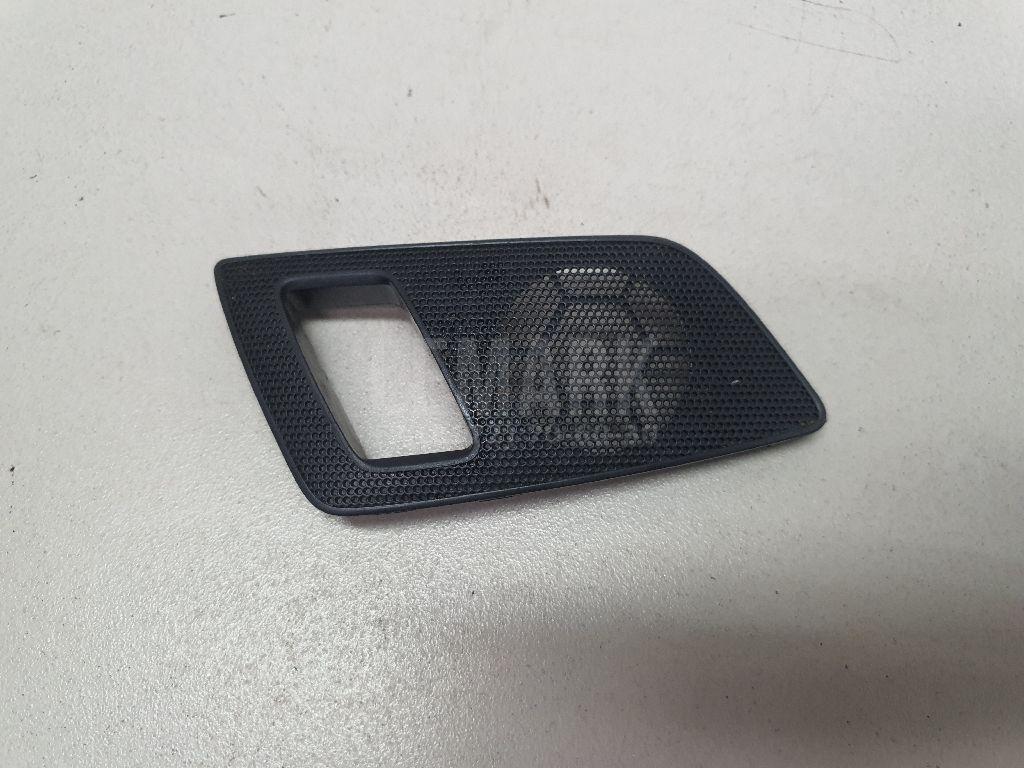 Решетка динамика 1Z0868160A9B9 VAG