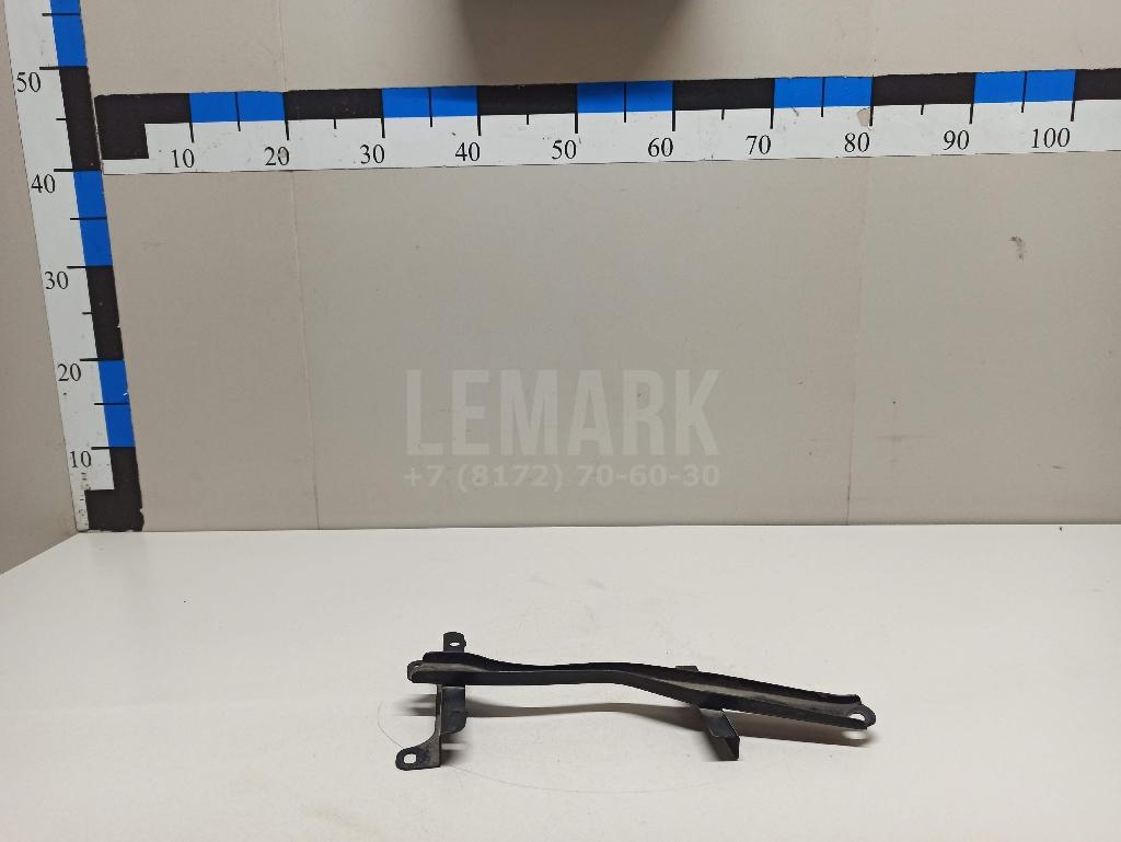 Крепление аккумулятора 744040R020 Toyota