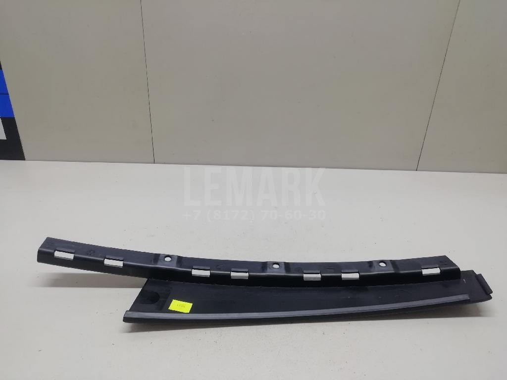 Накладка двери задней левой для  BMW X3 E83 2004-2010