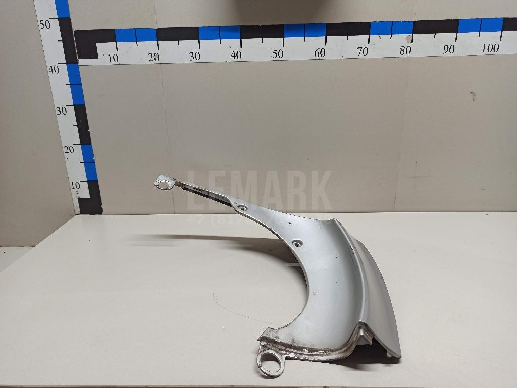 Накладка двери багажника 768130R901 Toyota