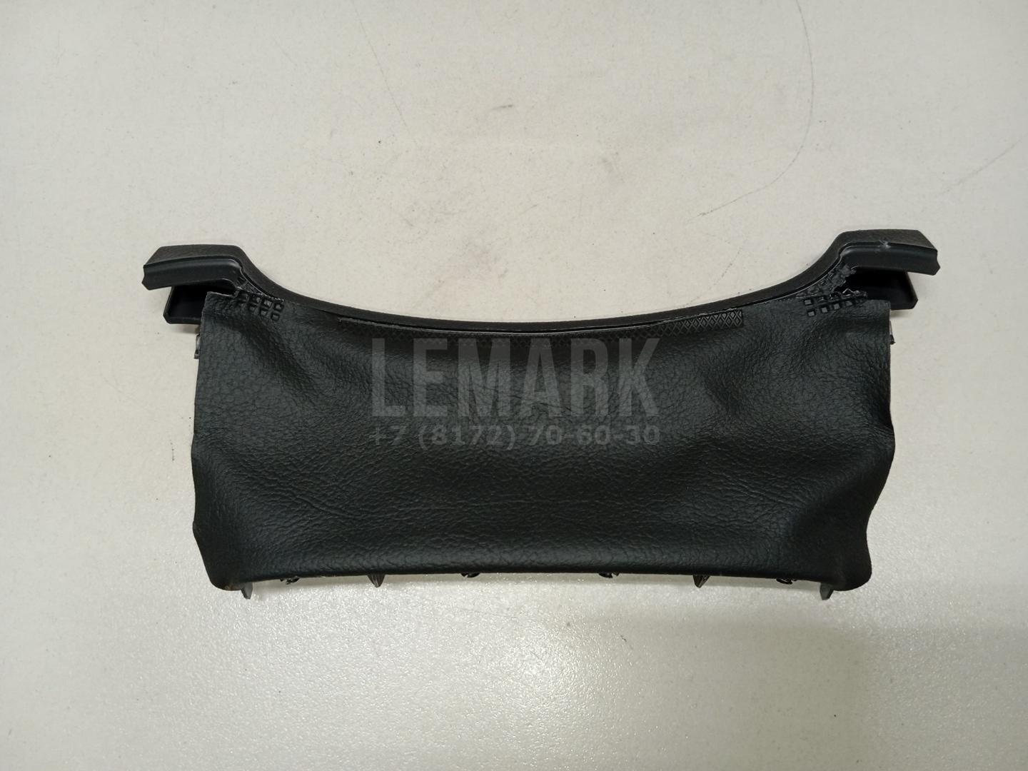 Накладка (кузов внутри) 5K0857053D82V VAG