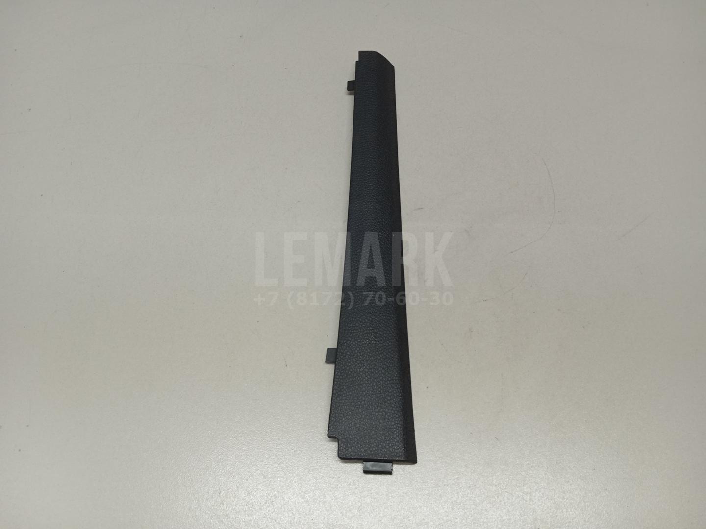 Обшивка стойки 1K0868224A82V VAG