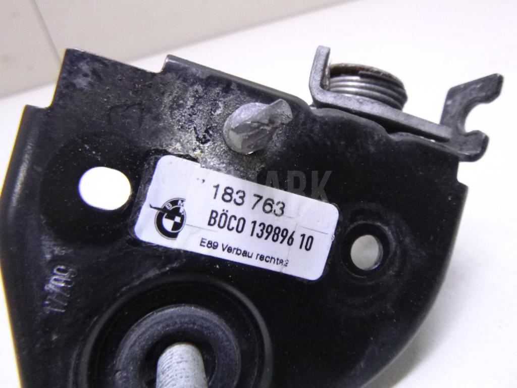 Крючок капота для  BMW 5-serie E39 1995-2003