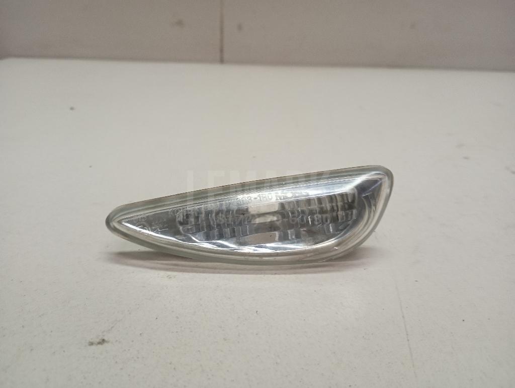 Повторитель на крыло левый 923031R000 Hyundai-Kia