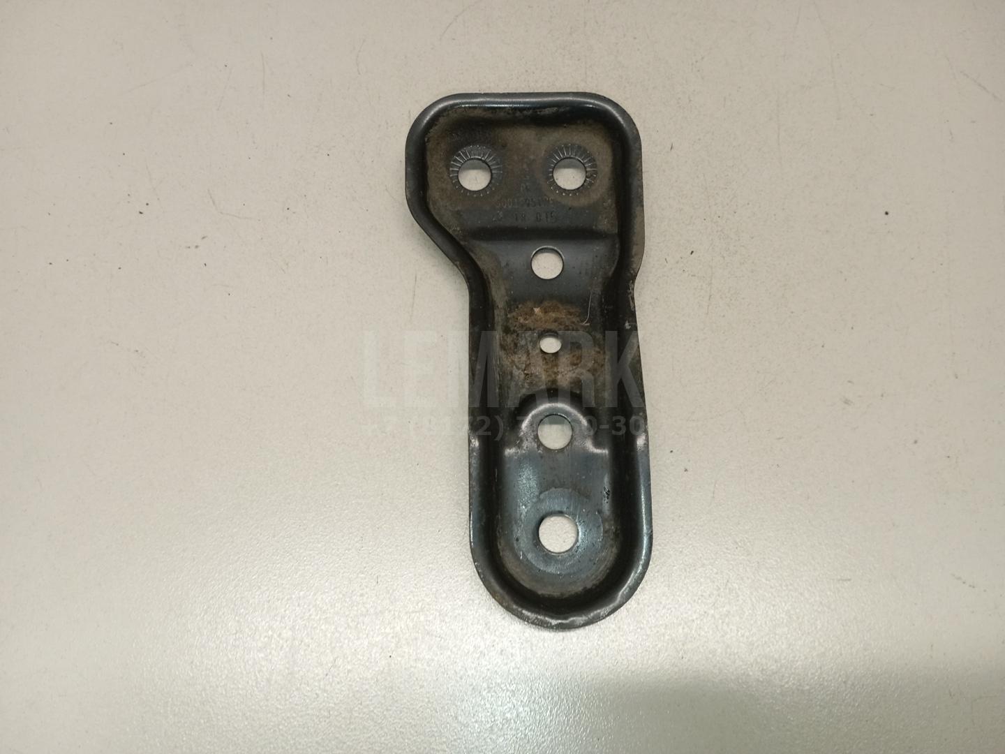 Кронштейн передней балки 5Q0199517E VAG