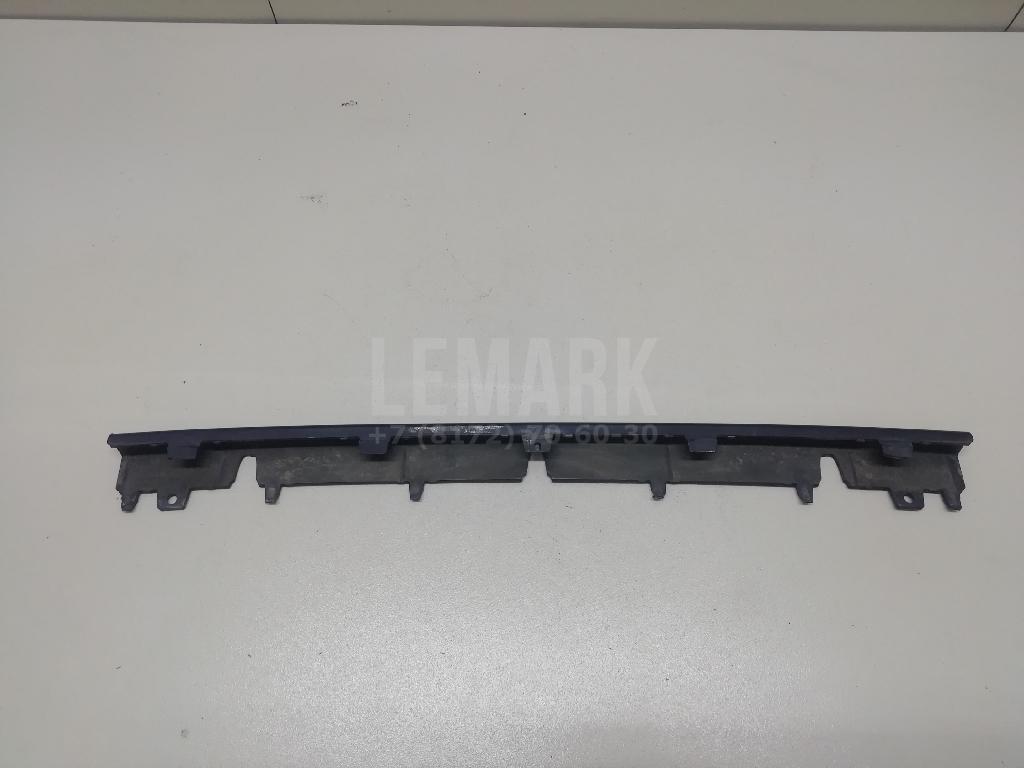 Накладка переднего бампера для  BMW X3 E83 2004-2010
