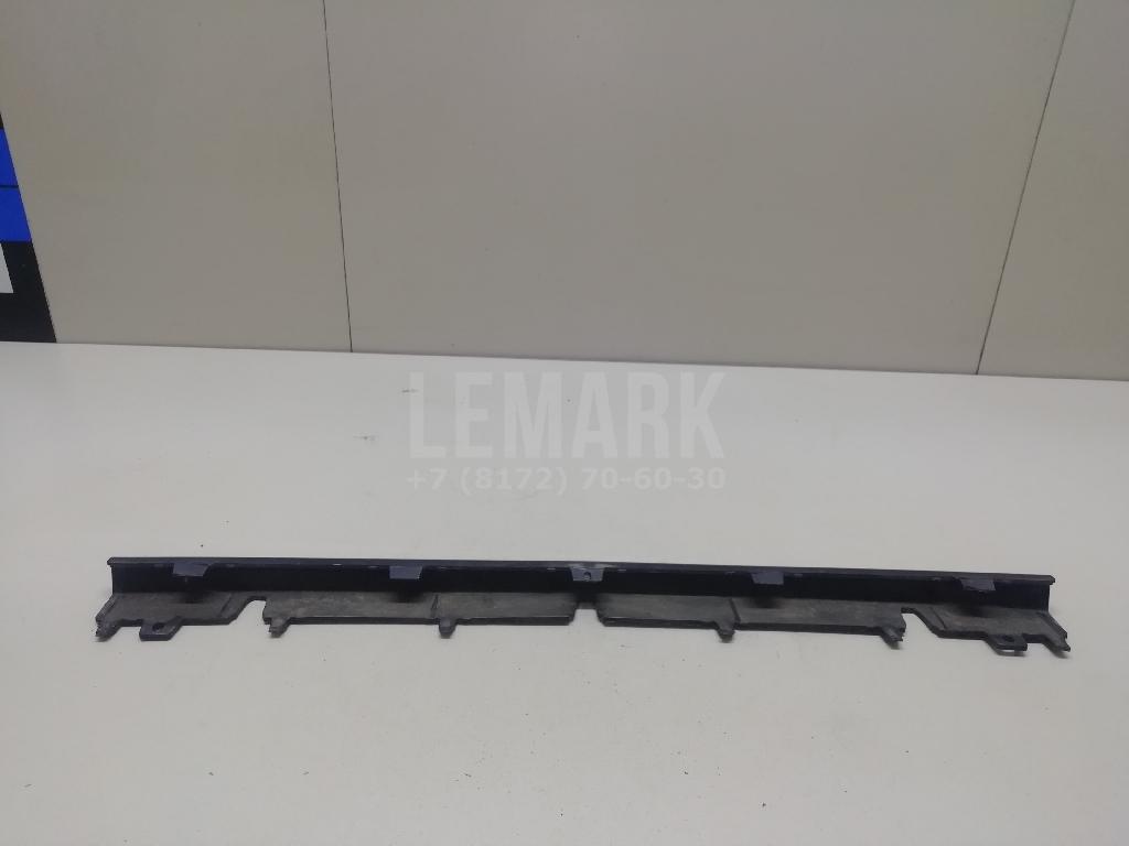 Накладка переднего бампера для  BMW X3 E83 2004-2010