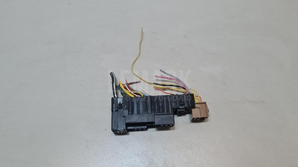 Блок предохранителей 243817990A Nissan