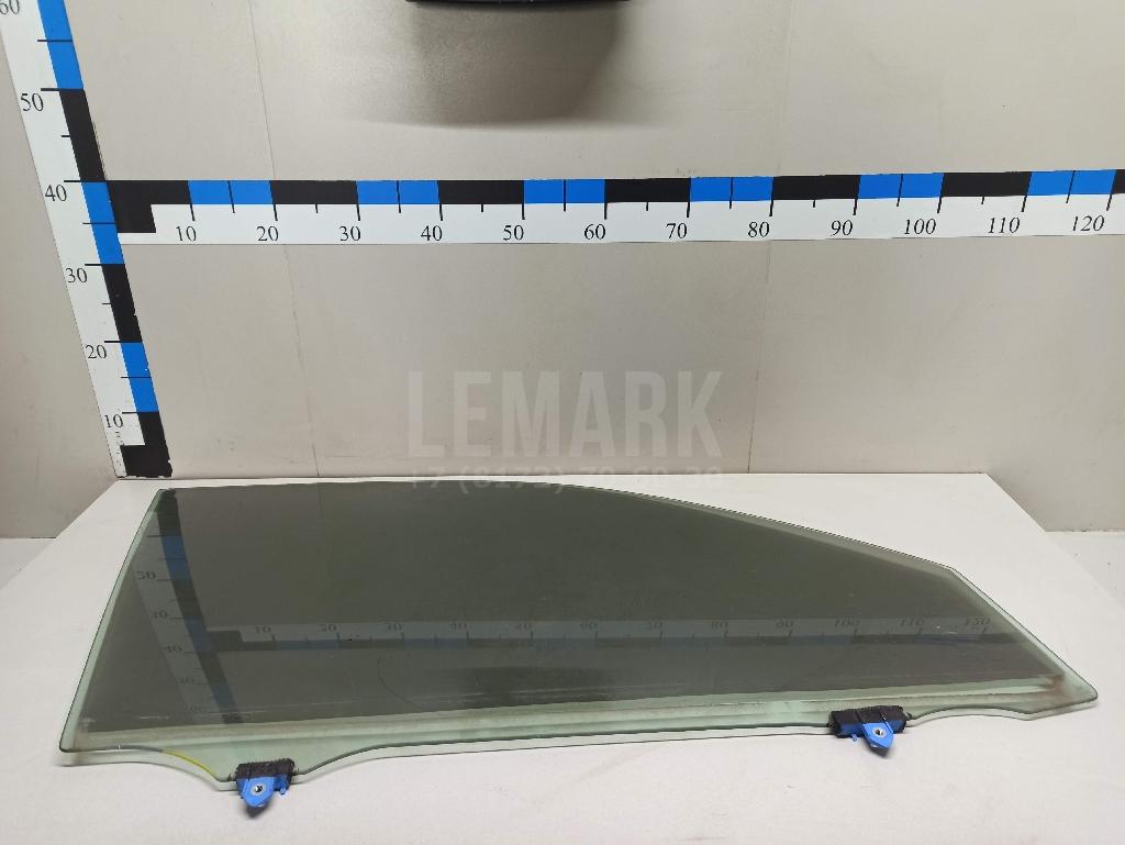 Стекло двери передней правой 6810160590 Toyota