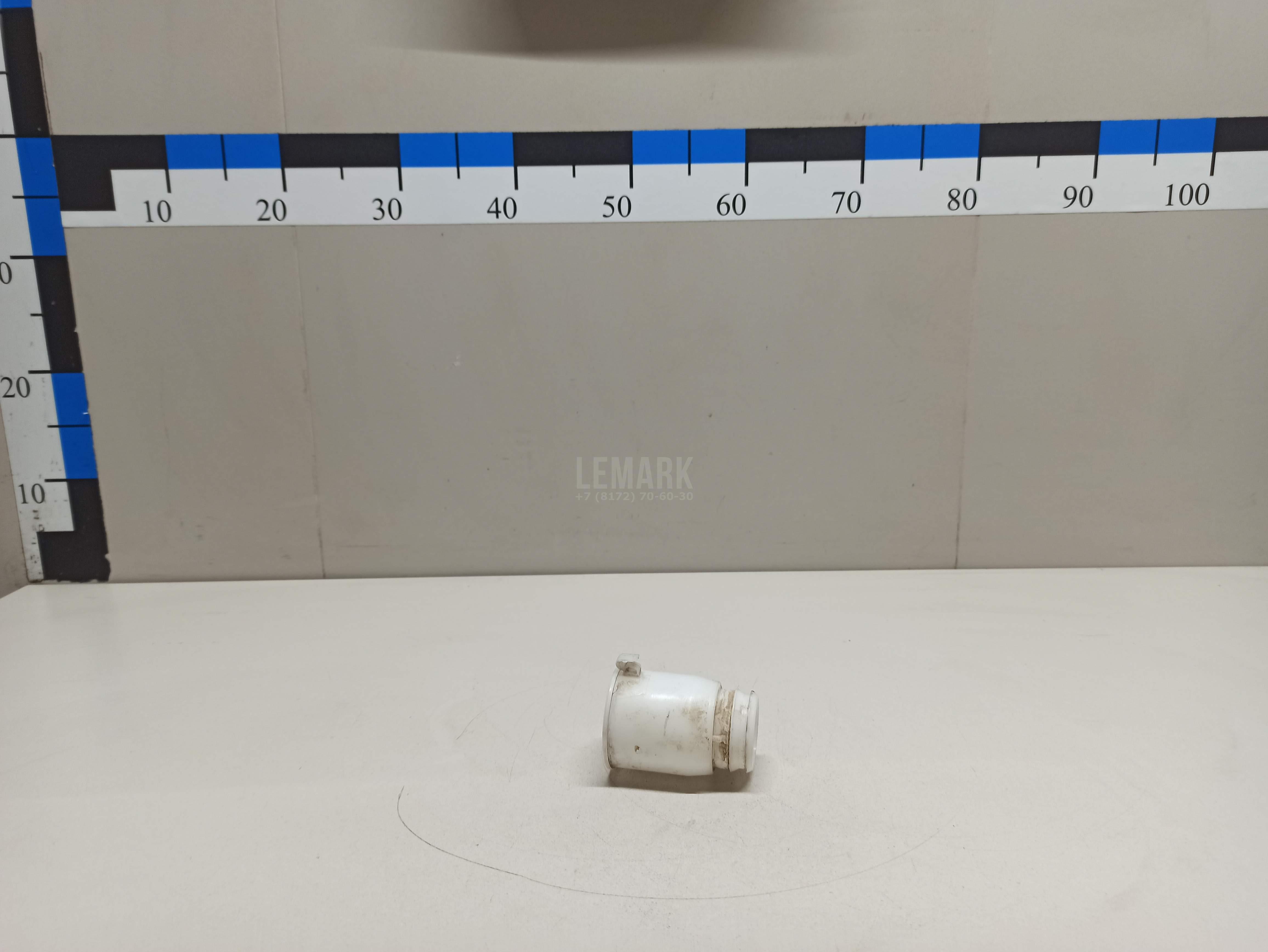 Горловина бачка омывателя 8531860090 Toyota