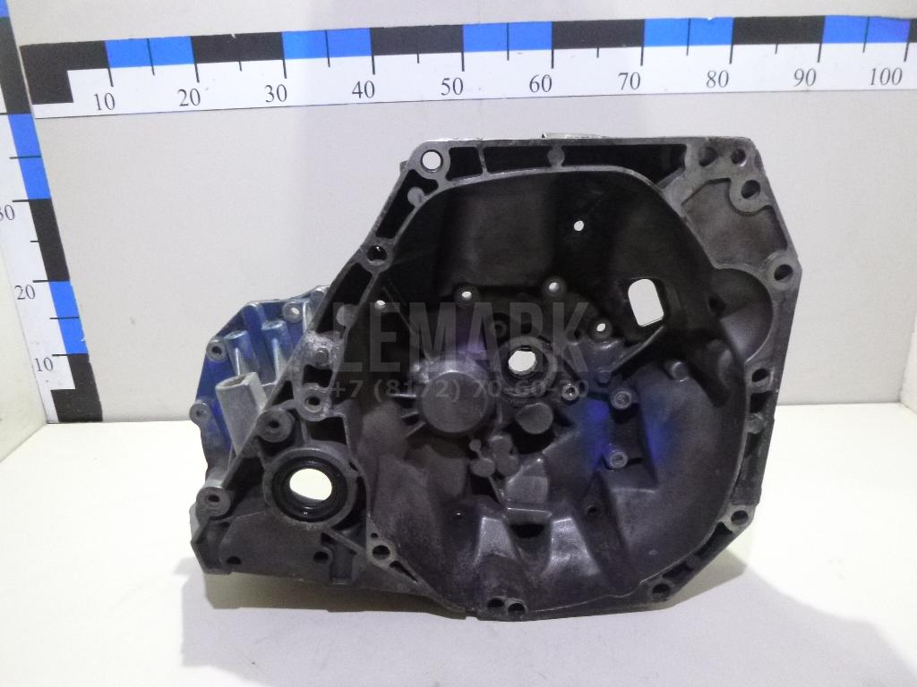 Корпус КПП 3040000QAW Nissan