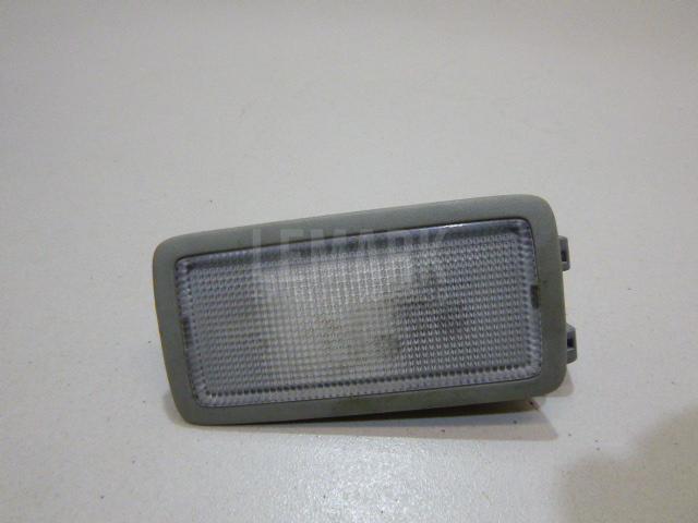 Плафон салонный 8134030100B0 Toyota