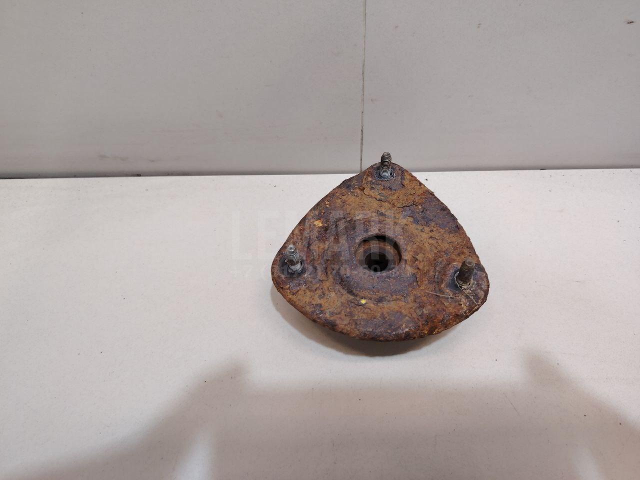 Опора переднего амортизатора левая 546101G505 Hyundai-Kia