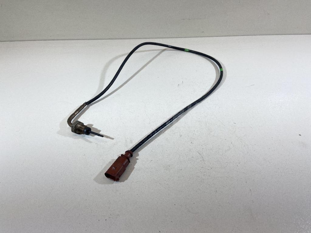 Датчик температуры сажевого фильтра 04L906088EB VAG