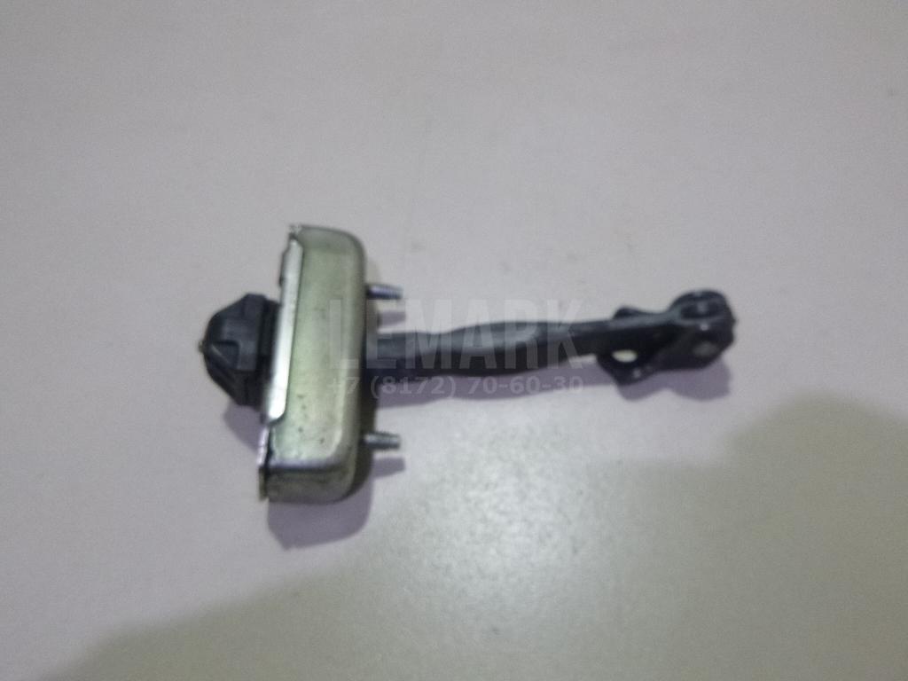 Ограничитель двери 6863060120 Toyota