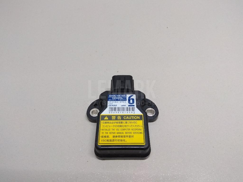 Датчик ускорения 8918348030 Toyota