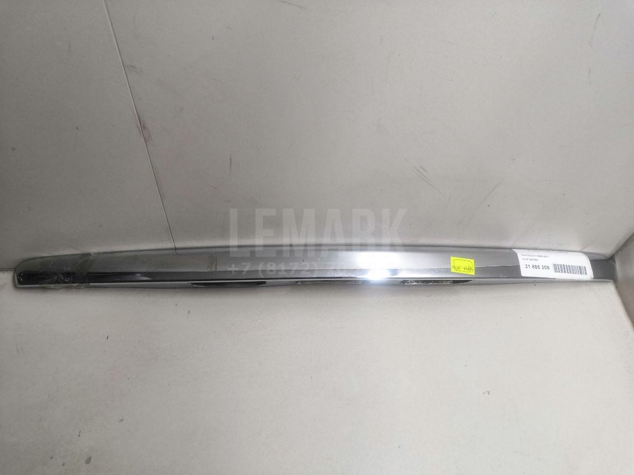 Накладка крышки багажника 1581834 Ford
