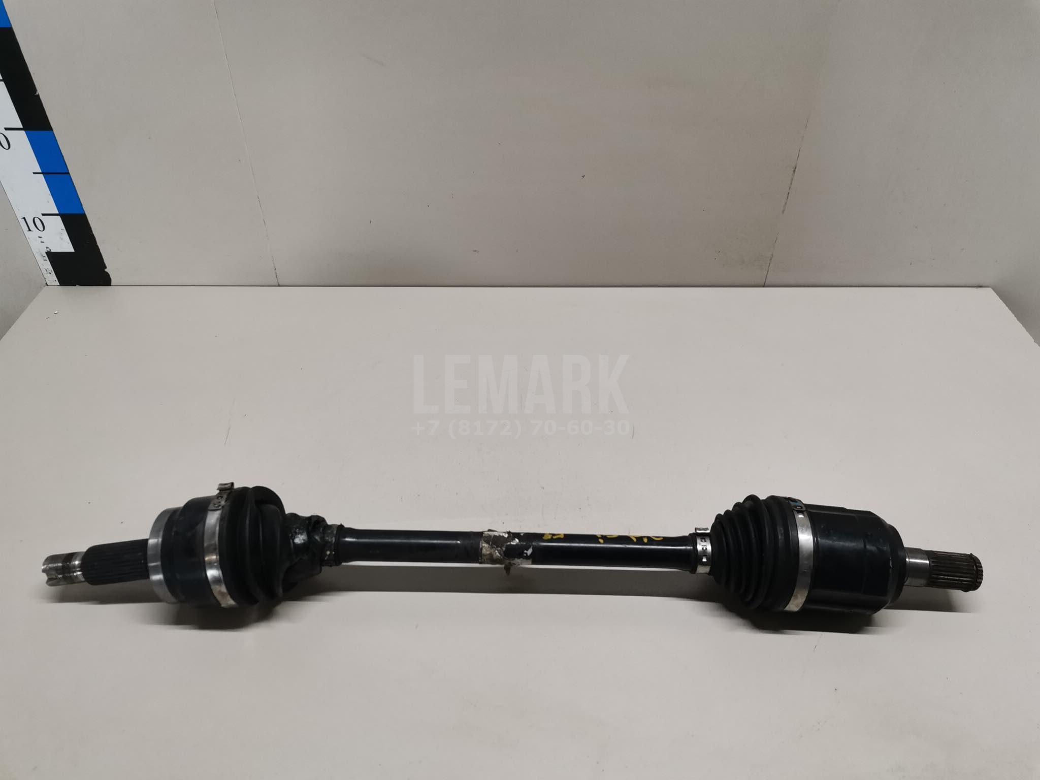 Полуось передняя левая 49500D7050 Hyundai-Kia