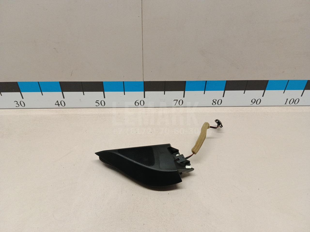Крышка зеркала внутренняя правая 3AA837974C9B9 VAG