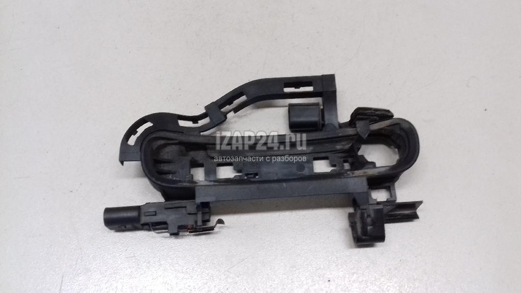 4F0837886D Кронштейн ручки VAG Allroad quattro (2006 - 2012)