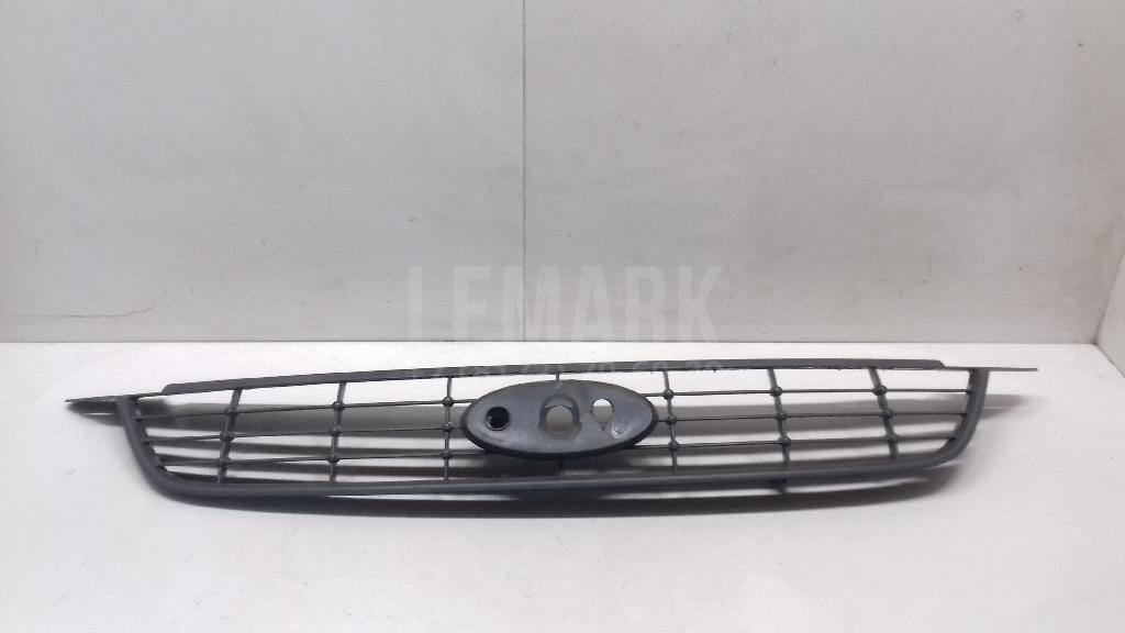 Решетка радиатора 1676410 Ford