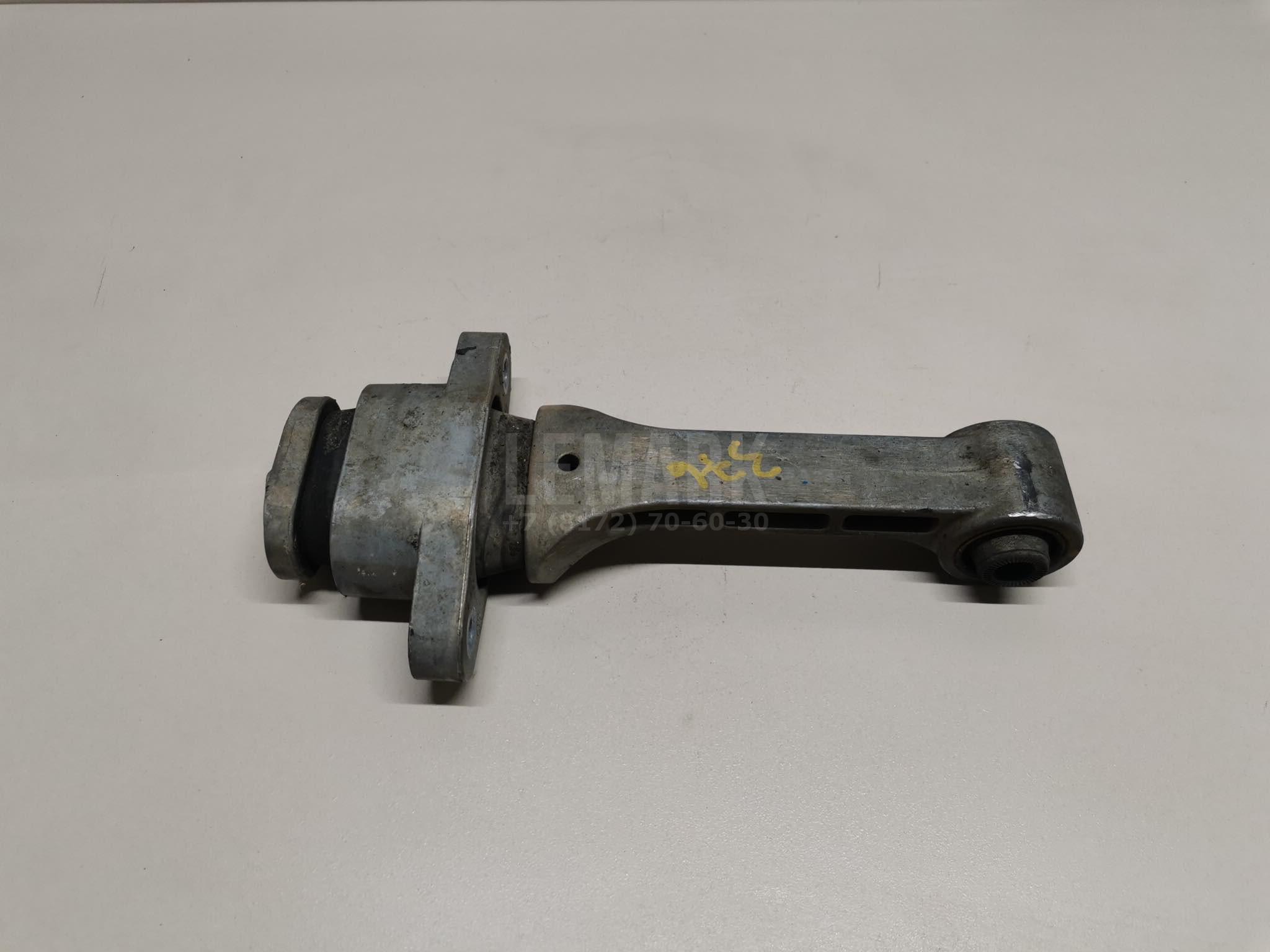 Опора двигателя задняя 219502S000 Hyundai-Kia