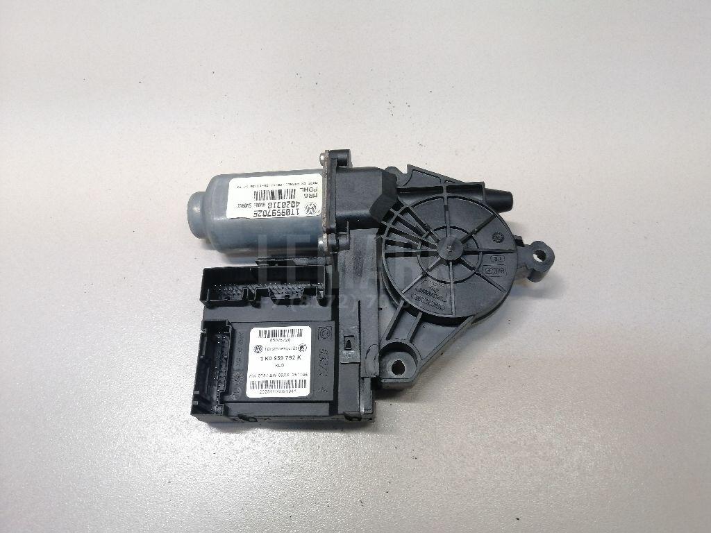 Моторчик стеклоподъемника 1T0959701AFZ48 VAG