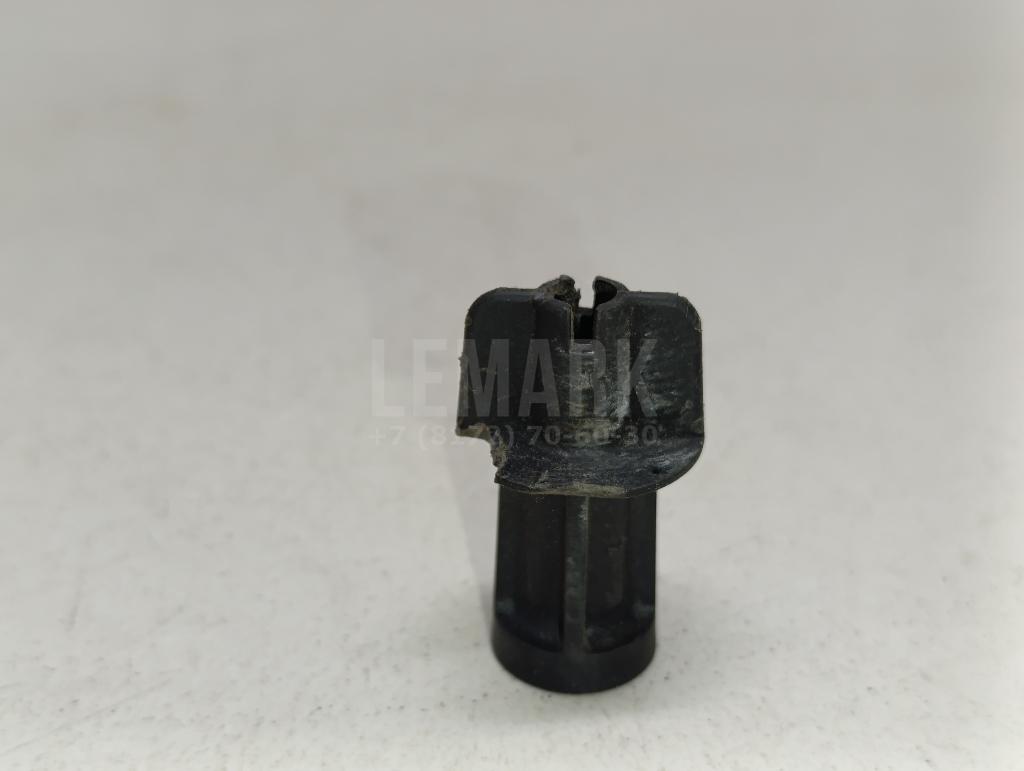 Крепеж 1128772 Ford