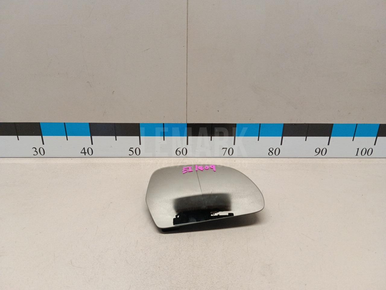 Стекло зеркала электрического правого 4F0857536AE VAG