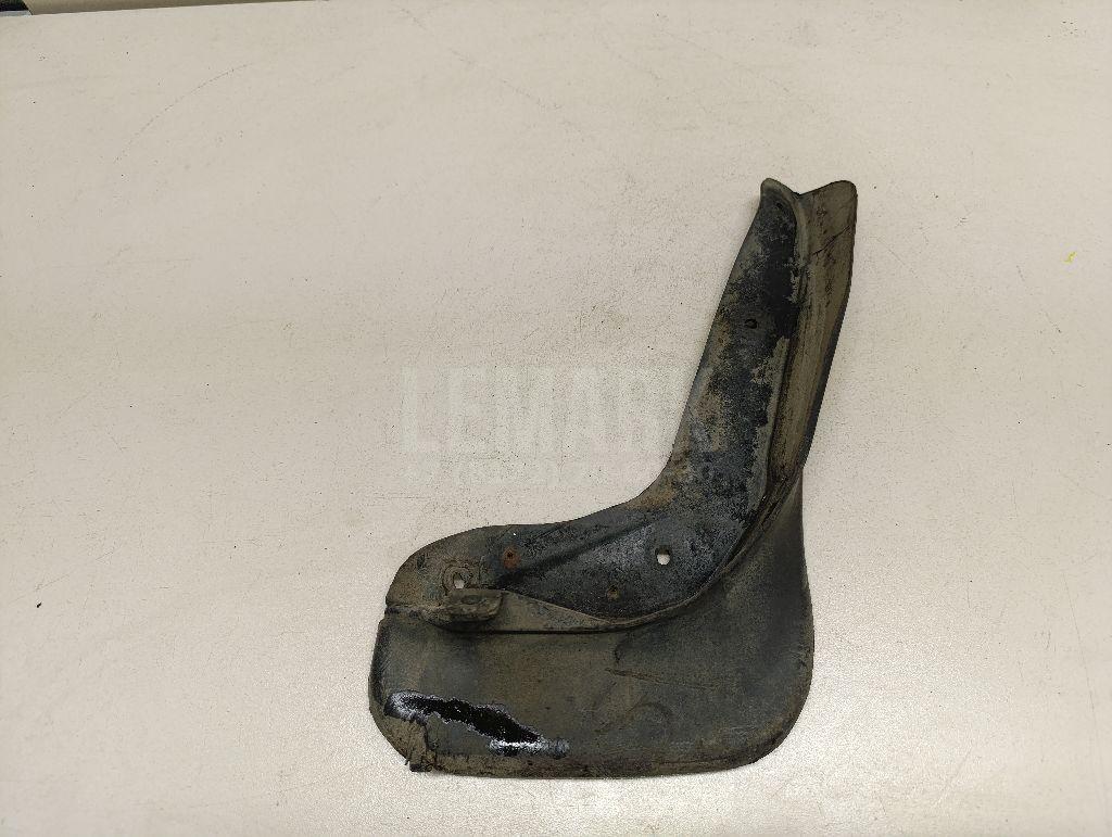 Брызговик передний правый 1824169 Ford