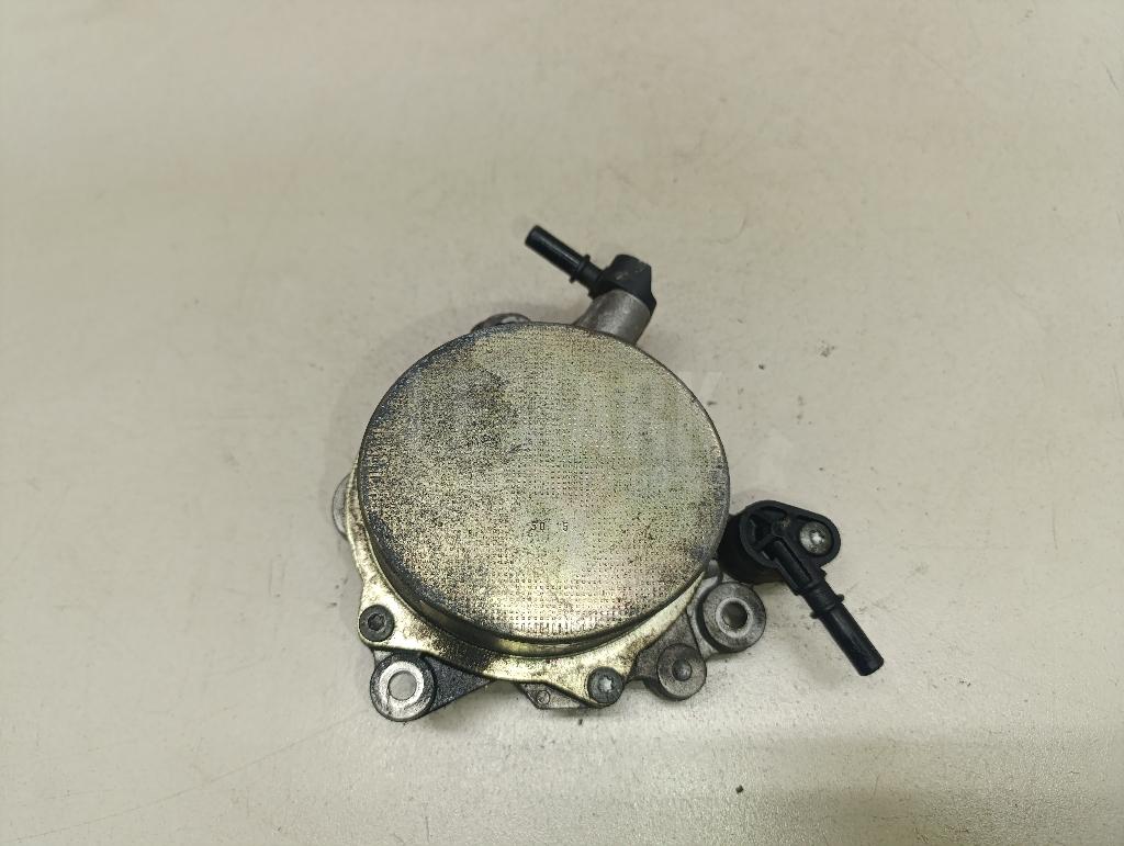 Насос вакуумный 1860655 Ford