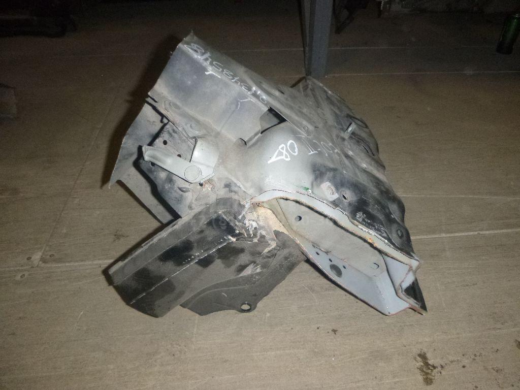Стойка передней двери для  BMW X6 E71 2008-2014